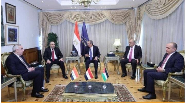 تعاون مصري أردني عراقي بالذكاء الاصطناعي