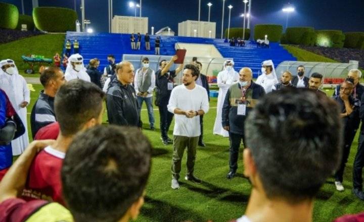 ولي العهد يزور معسكر النشامى بالدوحة