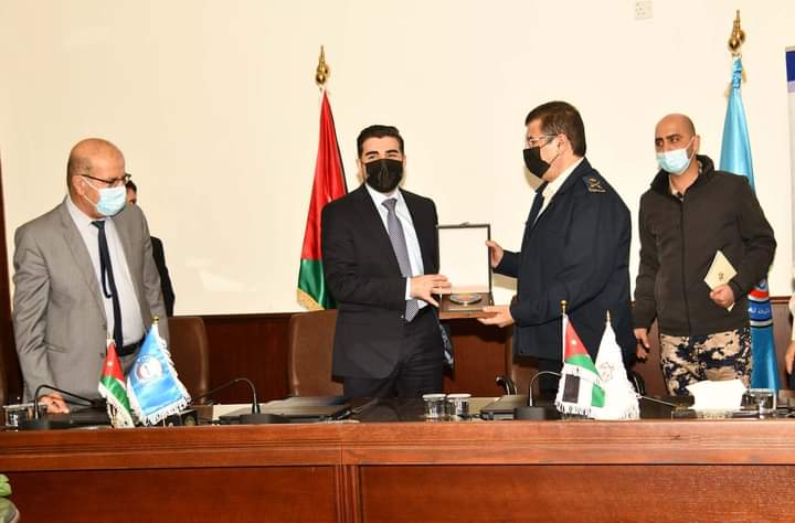 اتفاقية تعاون بين جامعة العلوم والتكنولوجيا الأردنية ودائرة الجمارك الأردنية