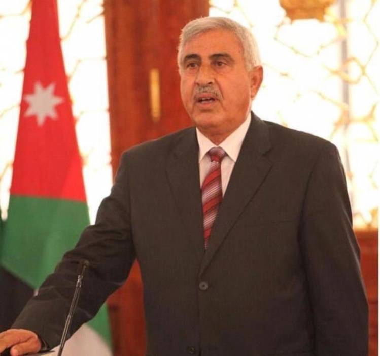 الشخانبة يثني مجموعة من المتعطلين عن العمل من الوصول إلى الديوان …