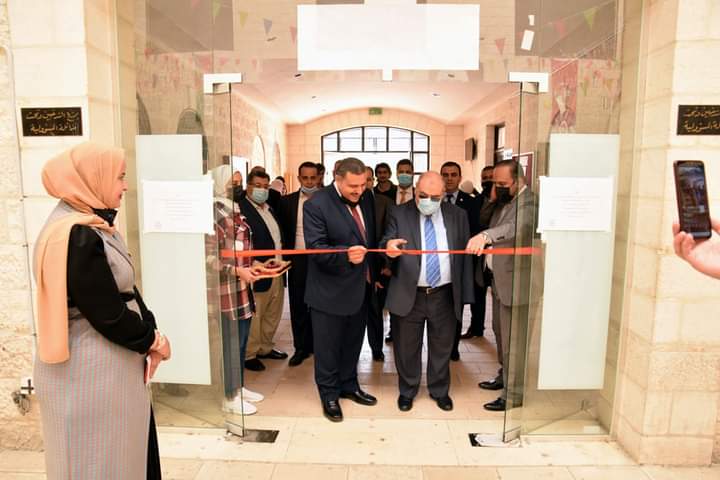 افتتاح معرض الجناية على الكتب في رواق مكية الجامعة الهاشمية