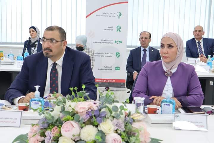 الإدارة العامة ينظم لقاء تعريفيا للأمناء والمدراء العامين الجدد...صور