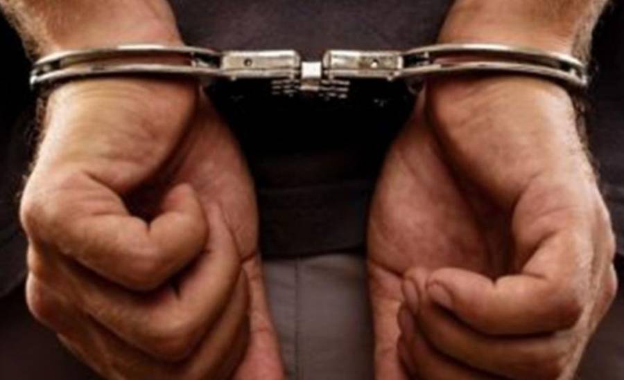 عاجل... البحث الجنائي يلقي القبض على مجرم سلب مبلغ 76 ألف دينار تحت تهديد السلاح ولاذ حينها بالفرار في عام 2018