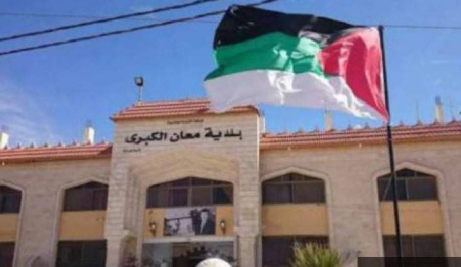 ضبط وإتلاف طنين من المواد والأغذية منتهية الصلاحية في معان