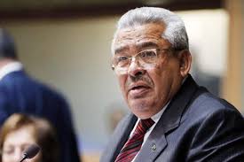 الروابدة: الاصلاح لا يتم بهذه الطريقة والجو محتقن ومحبط