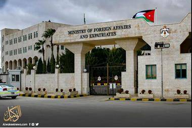 الخارجية: لم نبلغ حتى الآن عن إصابة أردنيين باعاصير أميركا