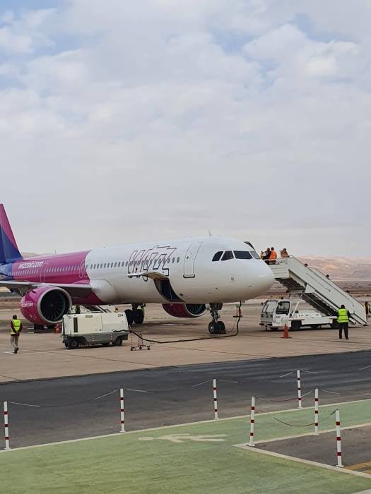الفايز : المملكة تستقبل (اليوم) اول رحلة طيران لسياح من خلال شركة Wizzair