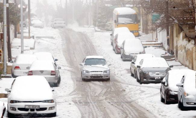 الأرصاد: منخفض جوي ماطر وزخات ثلجية الاثنين المقبل