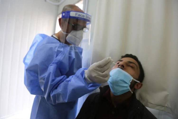 تسجيل 39 وفاة و 3196 اصابة جديدة بفيروس كورونا في الاردن