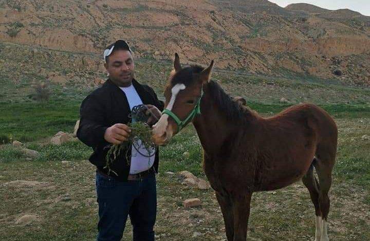 الشاب السقرات يضرب مثلا في الأمانة