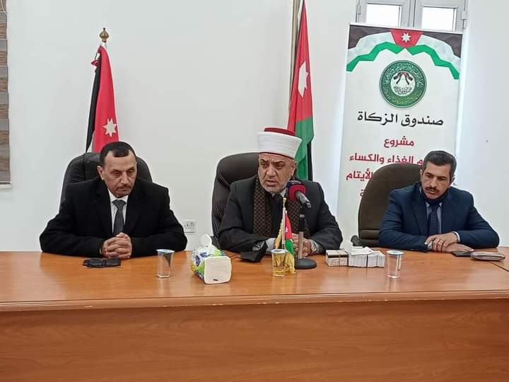 وزير الأوقاف يفتتح اليوم الخيري في الأغوار الشمالية