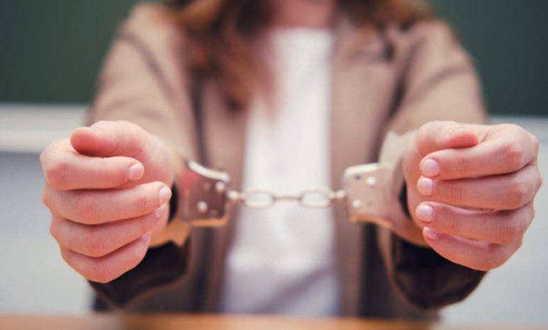 الحبس والغرامة لصاحبة مركز تجميل في الصويفية