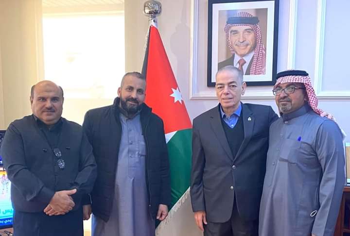 السفير الكايد لدى السعودية  يستقبل مواطنًا أردنيًا