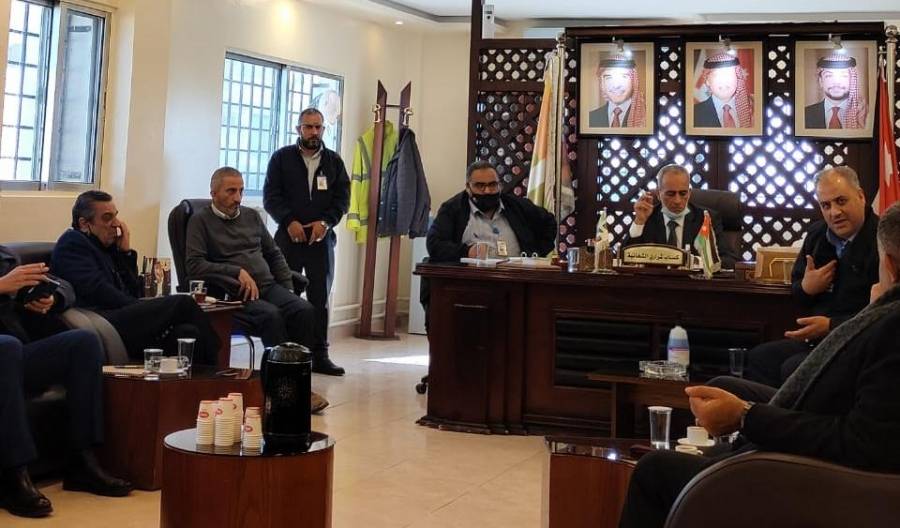 إقامة مكتب دائم لمكافحة التسول في سوق الخضار المركزي ….