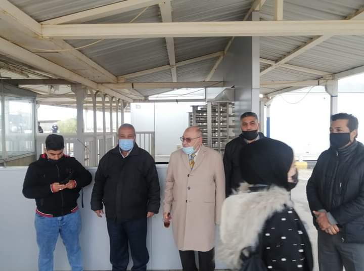 رئيس الجامعة الهاشمية يؤكد أهمية الالتزام  بتطبيق أوامر الدفاع