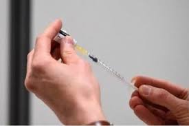 إقبال متزايد على تلقي مطعوم كورونا