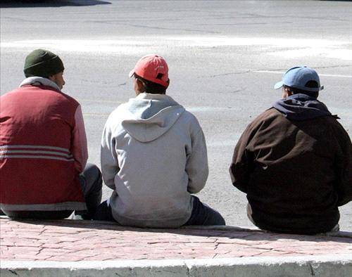 الأرقام...رسوم جديدة على تصاريح العمل لغير الأردنيين