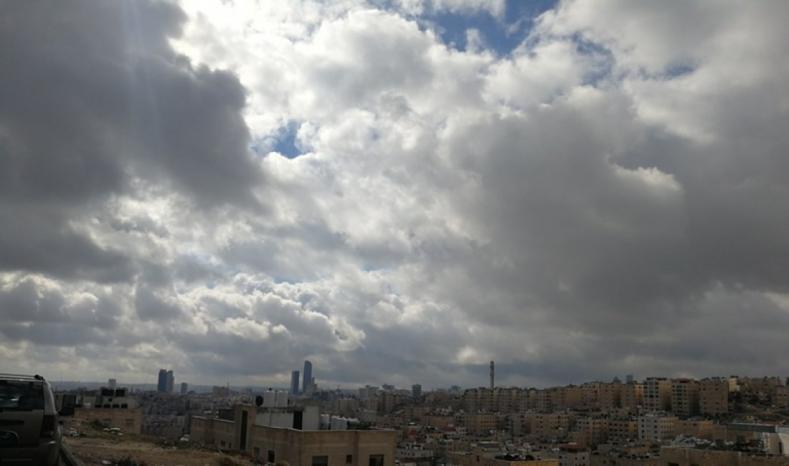 الحالة الجوية المتوقعة يومي الثلاثاء والأربعاء... تفاصيل