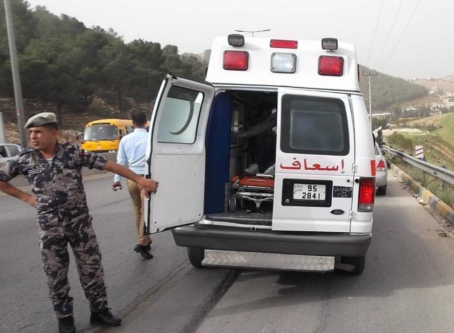 الدفاع المدني ينجح بإجراء عملية ولادة لسيدة بمحافظة العاصمة