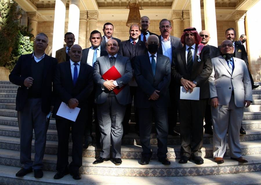 العيسوي يلتقي  وفدًا من فريق  مبادرون من محافظه  معان ...صور