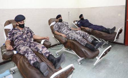 200 وحدة دم من نشامى الأمن العام للفتاة رقية