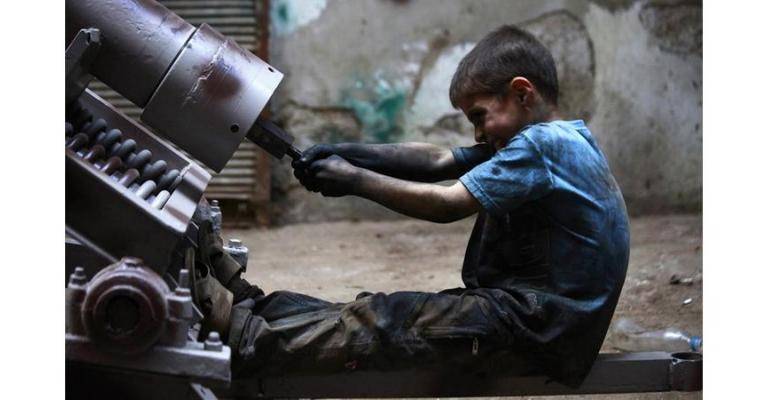 تخريج الفوج الأول من برنامج الحد من عمل الأطفال بالقطاعات الخطرة في اربد