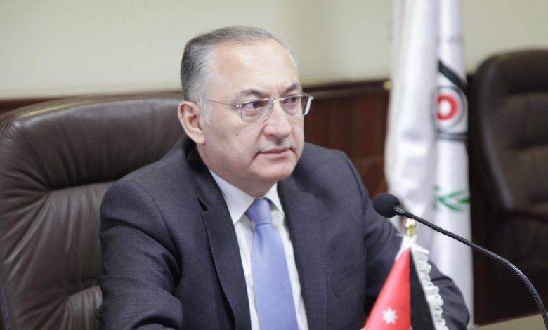 رئيس هيئة النزاهة للنائب أبو يحيى: “إحكي باحترام أنا مش موظف عندك”