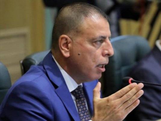 وقف توقيع الإقامة الجبرية لمدة 3 أشهر