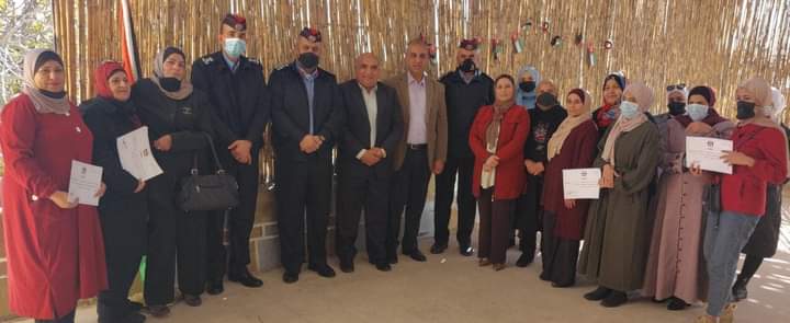 تخريج دورة الأسرة الامنة