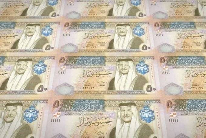 بعد 40 عاما.. أردنية باكستانية فقيرة الحال تعثر في حسابها على 45 ألف دينار