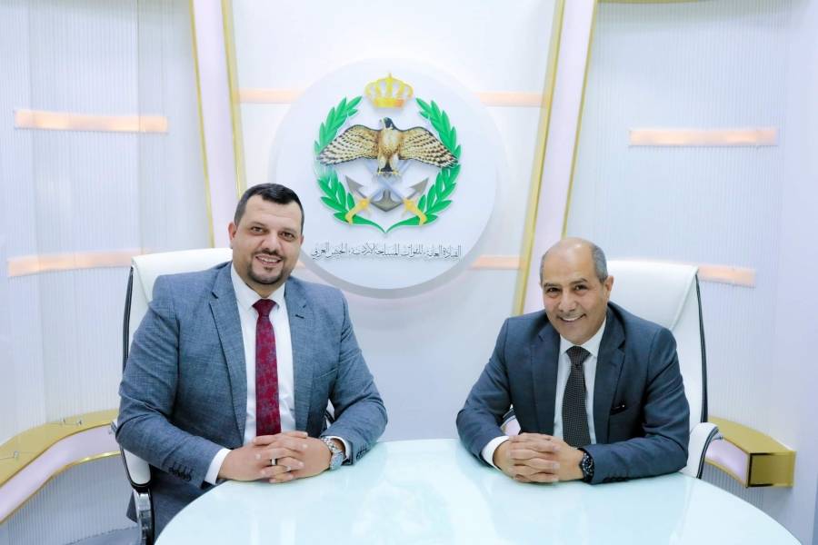 إذاعة الجيش العربي تستضيف مدير عام دائرة الاحوال المدنيه والجوازات