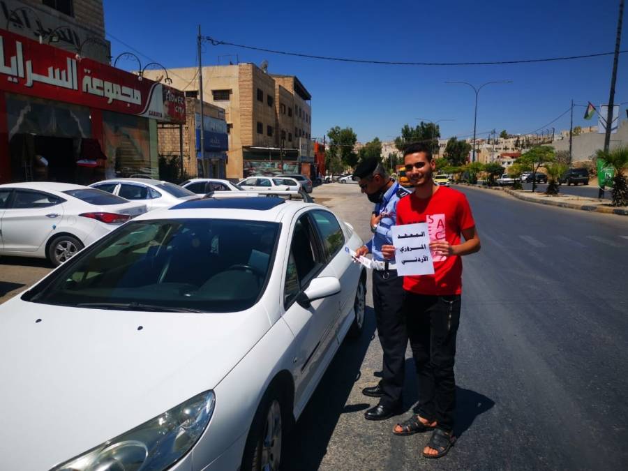 محاضرة توعوية حول الاستخدام الآمن للطريق في مادبا