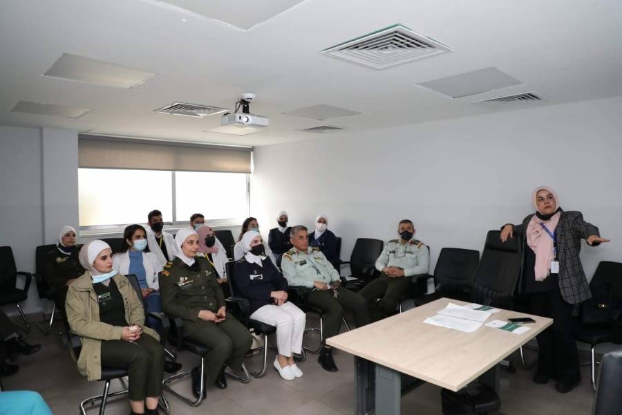 ورشة تدريبية في مستشفى الحسين ضبط تسويق بدائل الحليب...صور