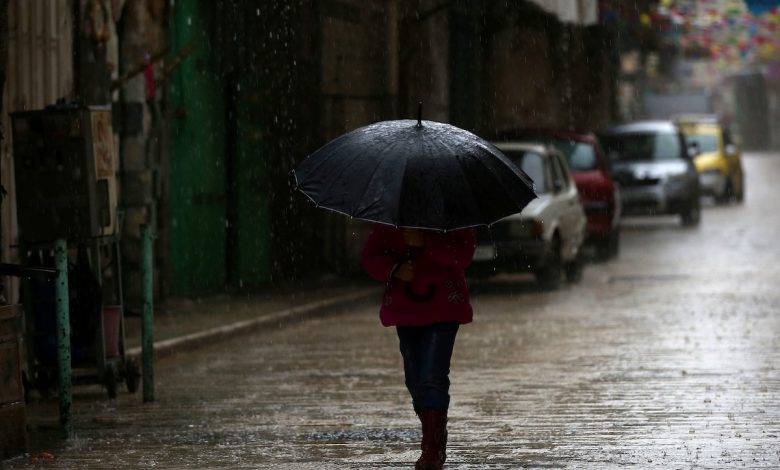 منخفضان يقتربان من المملكة مع موجة صقيع قوية