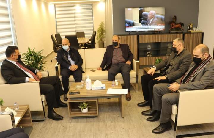الحنيفات يستقبل رئيس غرفة تجارة الاردن