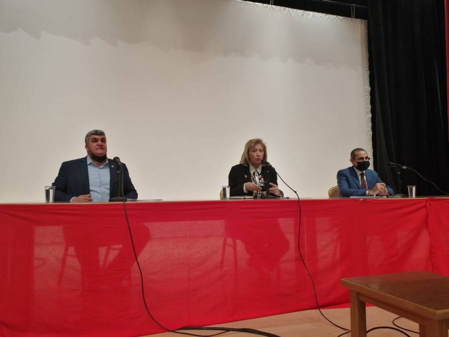 لقاء ساخن جمع مثقفي اربد والنجار وانتقادات لاذعة للمكتب التنفيذي