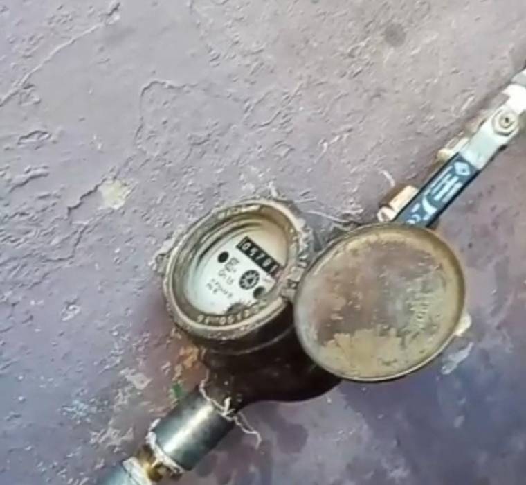 وزارة المياه والري توكد على حماية عدادات المياه والمزروعات