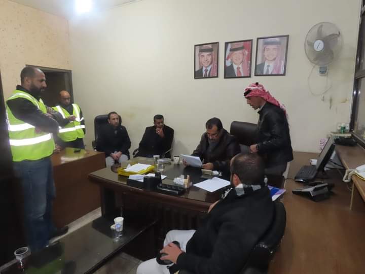 الزهير يتفقد غرفة العمليات التابعة لبلدية مادبا الكبرى