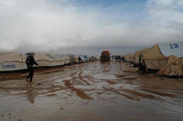 خطة طوارئ في مخيم الزعتري للتعامل مع الظروف الجوية السائدة