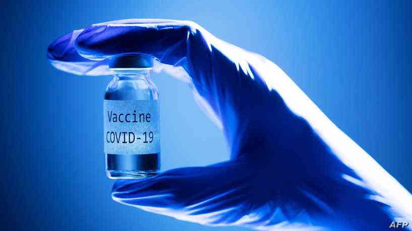 “الأزمات”: 380 ألف تلقوا الجرعة المعززة