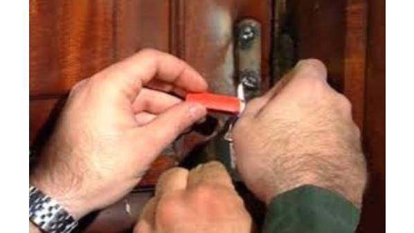 اغلاق 3 محطات تحلية مياه وبئر مياه في محافظة الزرقاء