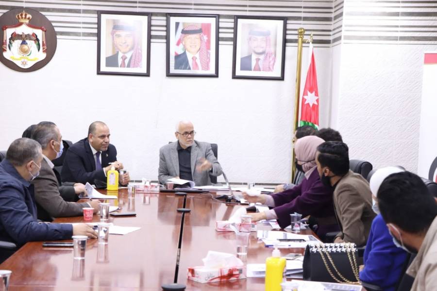 أعضاء قطاع التنمية الاجتماعية يستعرضون أوراقهم البحثية في وزارة التنمية