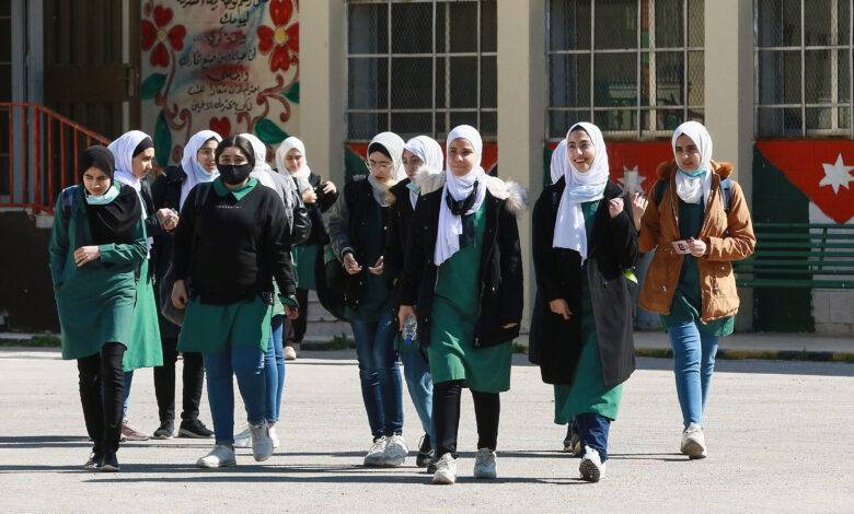 تصريحات جديدة للتربية حول الفصل الثاني والتعليم عن بعد