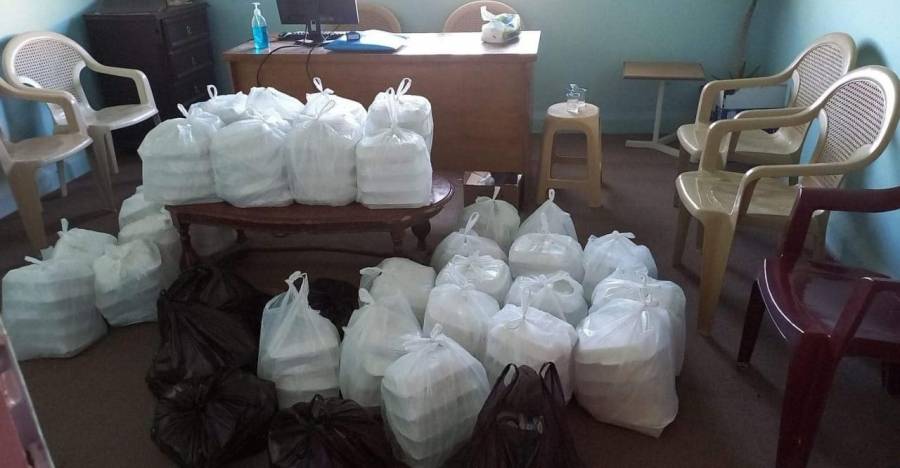 جمعيتا شباب و شابات الحلابات الخيرية والبوادي البيئية  توزعان  150 وجبة طعام على 30 عائلة فقيرة