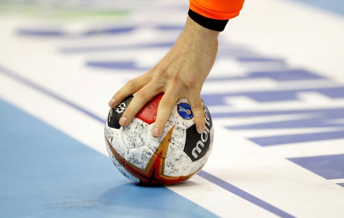 منتخب كرة اليد يشارك غدا بلقاءات تحديد المراكز في البطولة الآسيوية