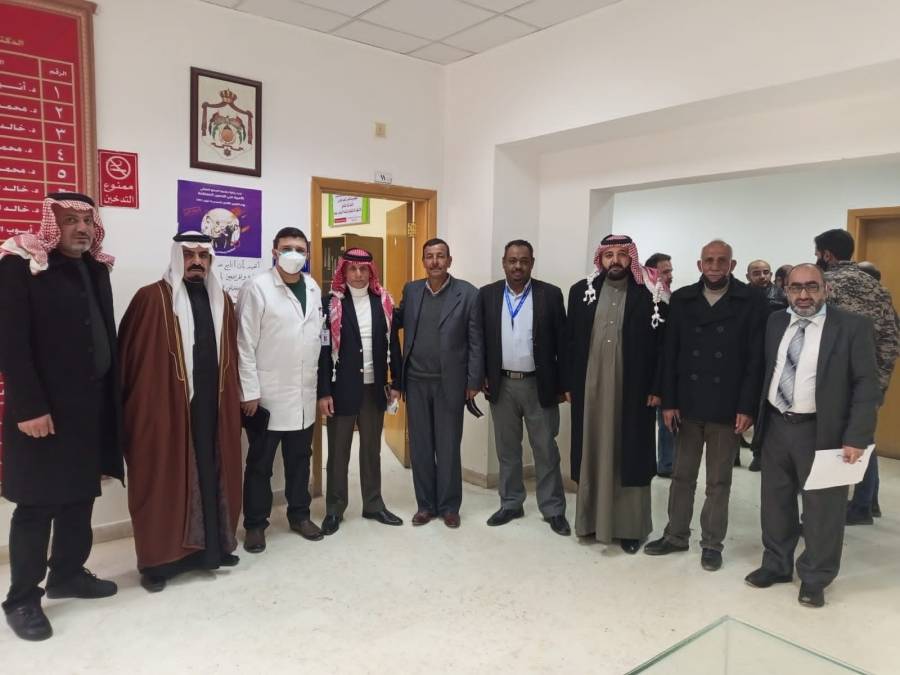 ديوان عشائر  سحاب و شبانًا  يزورون مستشفى الدكتور جميل التوتنجي