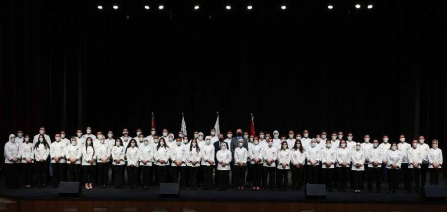 الأكاديمية الملكية لفنون الطهي تحتفل بتخريج طلبتها