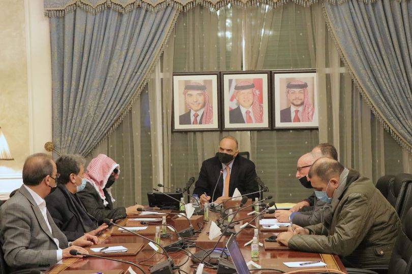 رئيس الوزراء يطلب اتخاذ أعلى درجات الجاهزية للتعامل مع الظروف الجوية