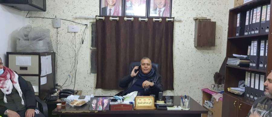 الجبور يتابع غرفة العمليات الرئيسية في بلدية الزرقاء