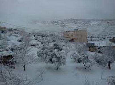 بدء تساقط الثلوج بعدد من مناطق عجلون